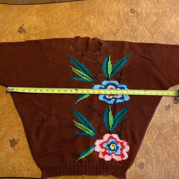 Vintage hand made knitted sweater - Picture 3 of 5